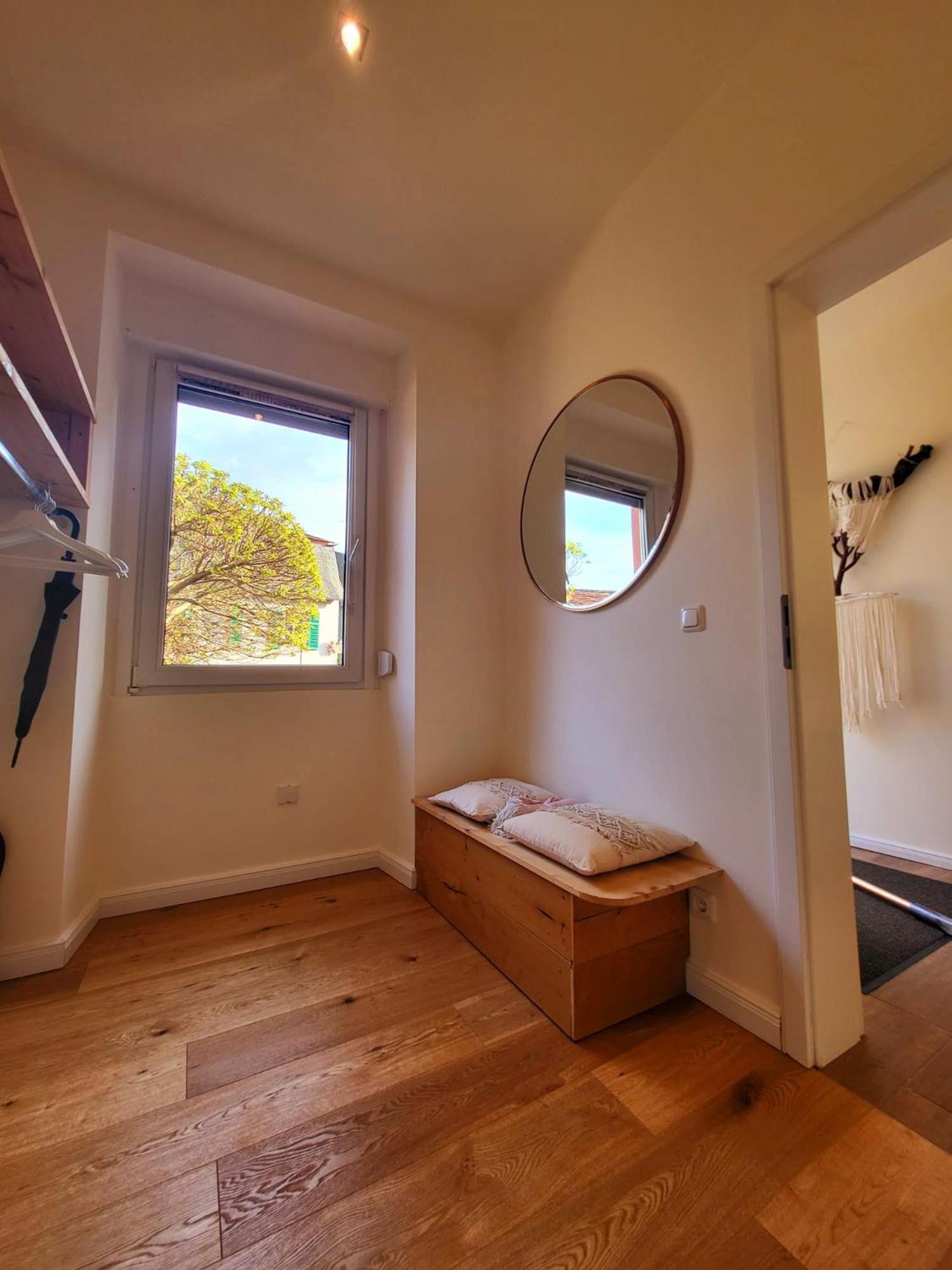 Ferienwohnung Wohnen Am Dom Geisenheim Exterior foto